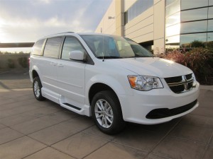 2014 Dodge Caravan SXT Exterior